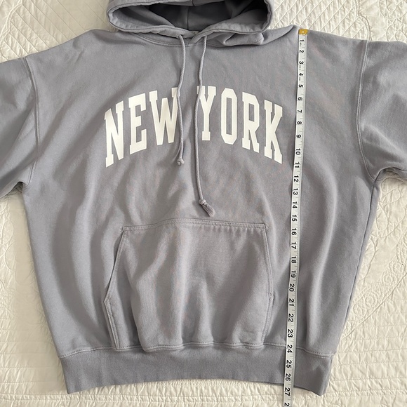 Brandy Melville John Galt New York Oversized Christy Hoodie Sweatshirt Pale Blue - Picture 4 of 9